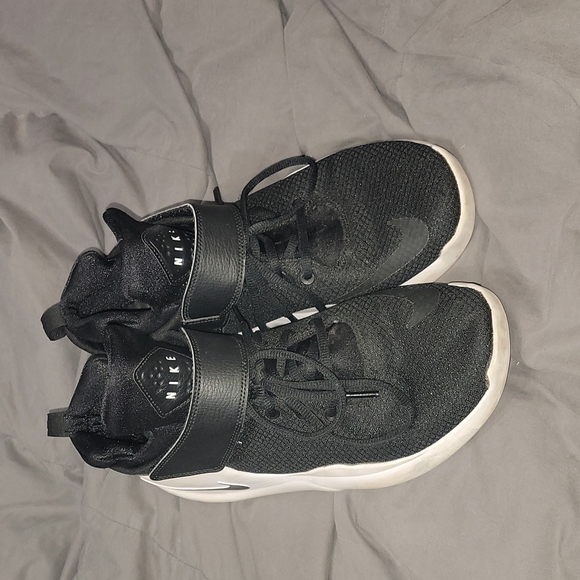 Nike 11.5 sneakers - Picture 2 of 2